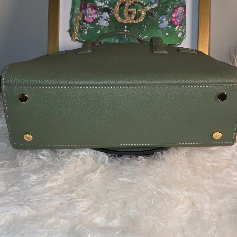 Quince NWTs Italian Leather Small Triple Compartment Satchel - Picture 12 of 12